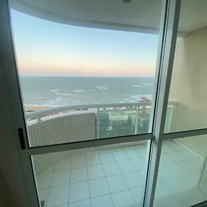 Apart-hotel Flat Condominio Golden Vista Mar De Luxo Ate 4 Pessoas, Macaé